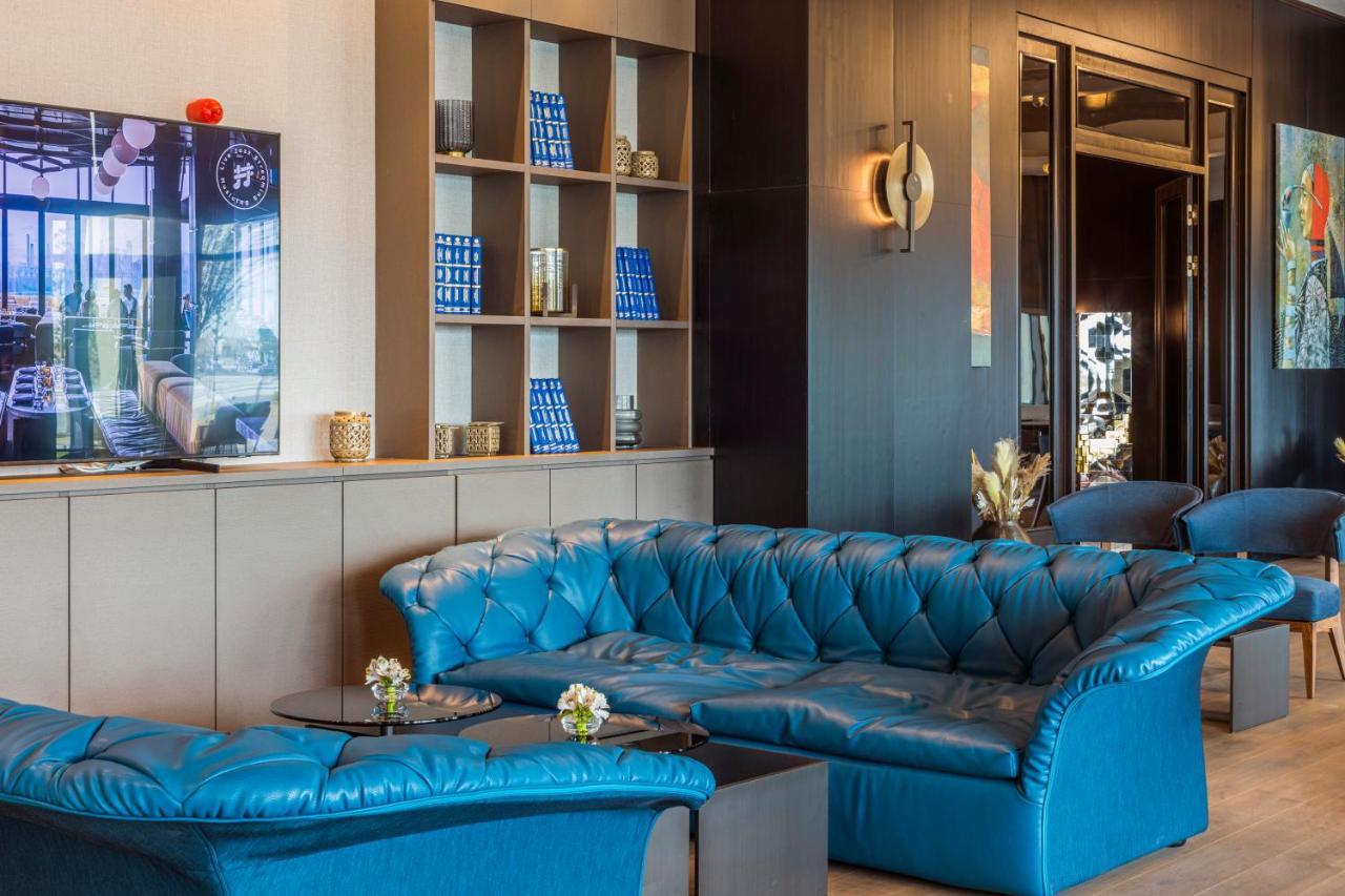 Hilton Samarkand Regency Ngoại thất bức ảnh