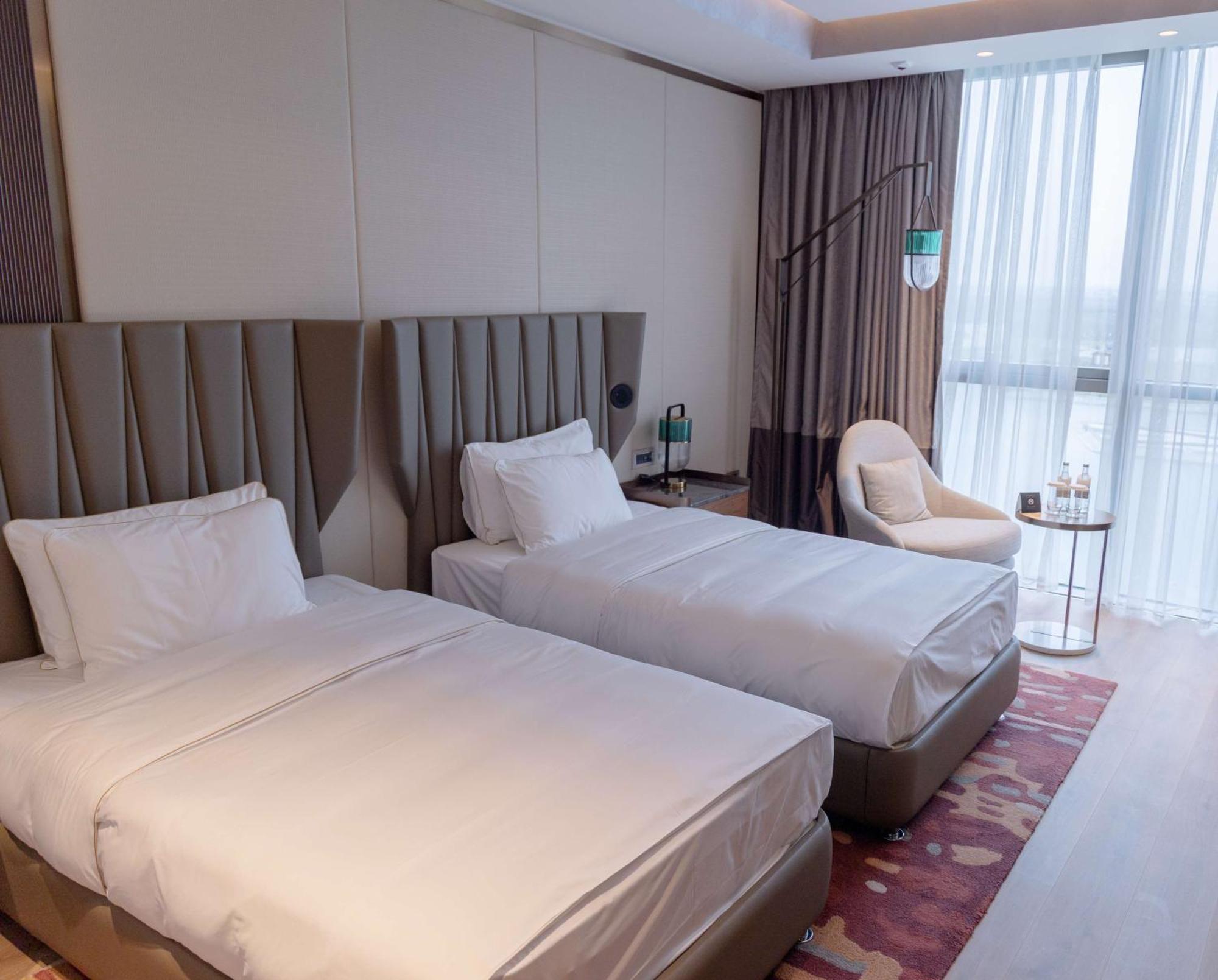 Hilton Samarkand Regency Ngoại thất bức ảnh